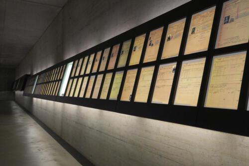 c-UWens Bergen-Belsen 02