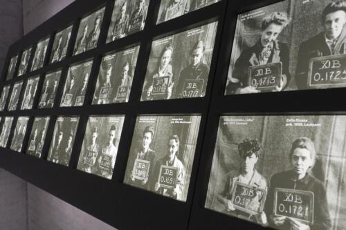 c-UWens Bergen-Belsen 03