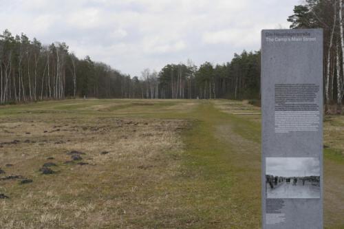 c-UWens Bergen-Belsen 19