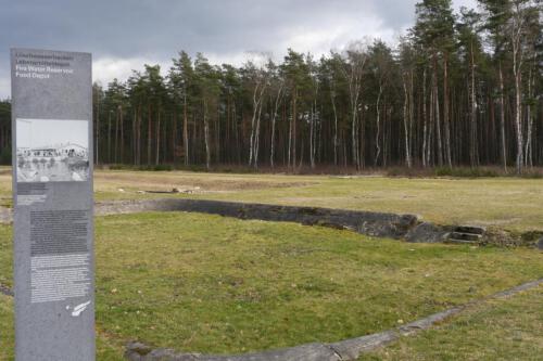 c-UWens Bergen-Belsen 23