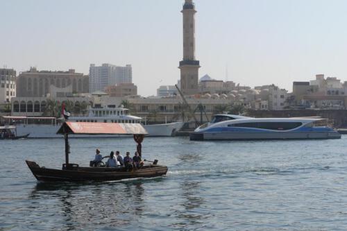 c-UWens Dubai u Co 05