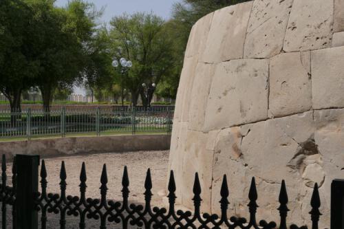 c-UWens Dubai u Co 13