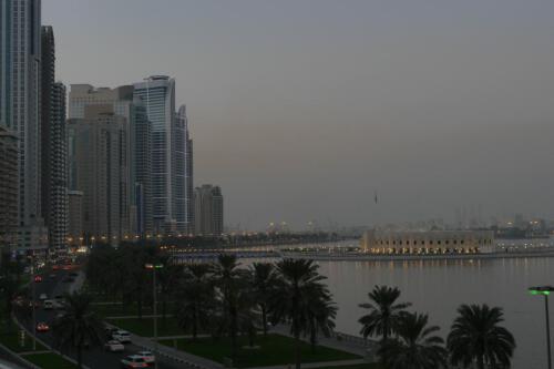 c-UWens Dubai u Co 31