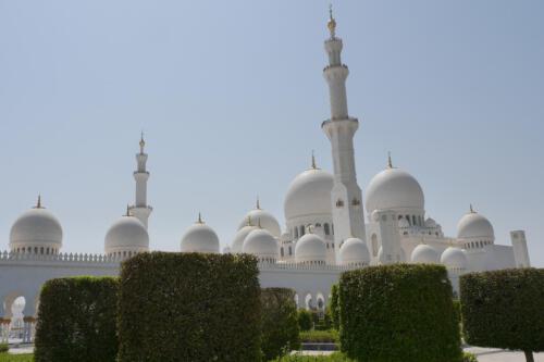 c-UWens Dubai u Co 33