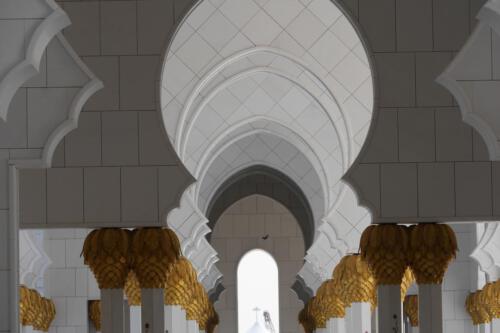 c-UWens Dubai u Co 35a