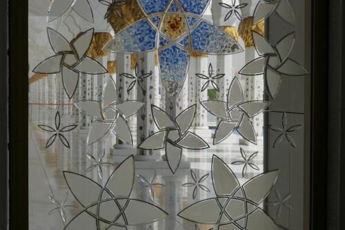 c-UWens Dubai u Co 42