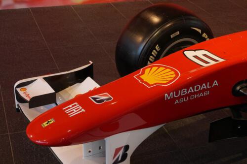 c-UWens Dubai u Co 50