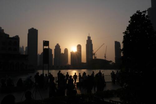 c-UWens Dubai u Co 72