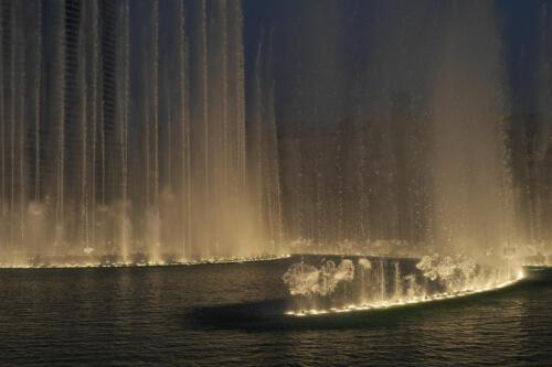 c-UWens Dubai u Co 76