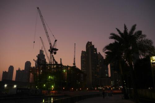 c-UWens Dubai u Co 78