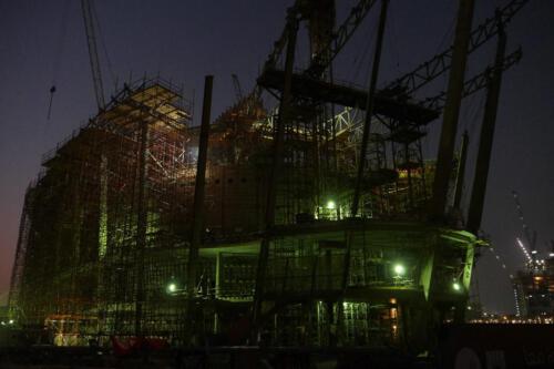 c-UWens Dubai u Co 79