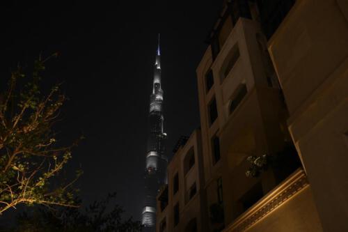 c-UWens Dubai u Co 80