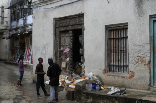 c-UWens Zanzibaris 01